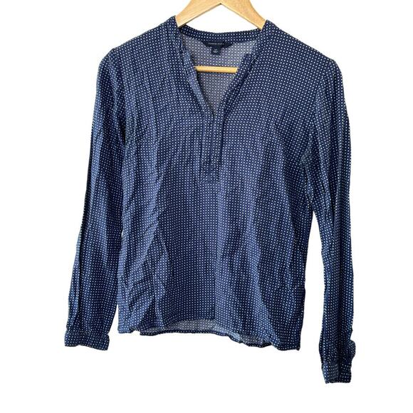 Tommy Hilfiger Tops - Tommy Hilfiger Navy Blue & Green Polka Dot V-Neckline Long Sleeve Top Sz Small